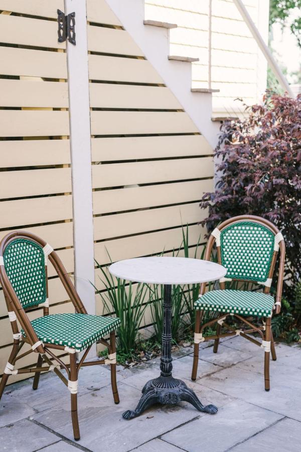 Guesthouse Charleston East 42 D ภายนอก รูปภาพ