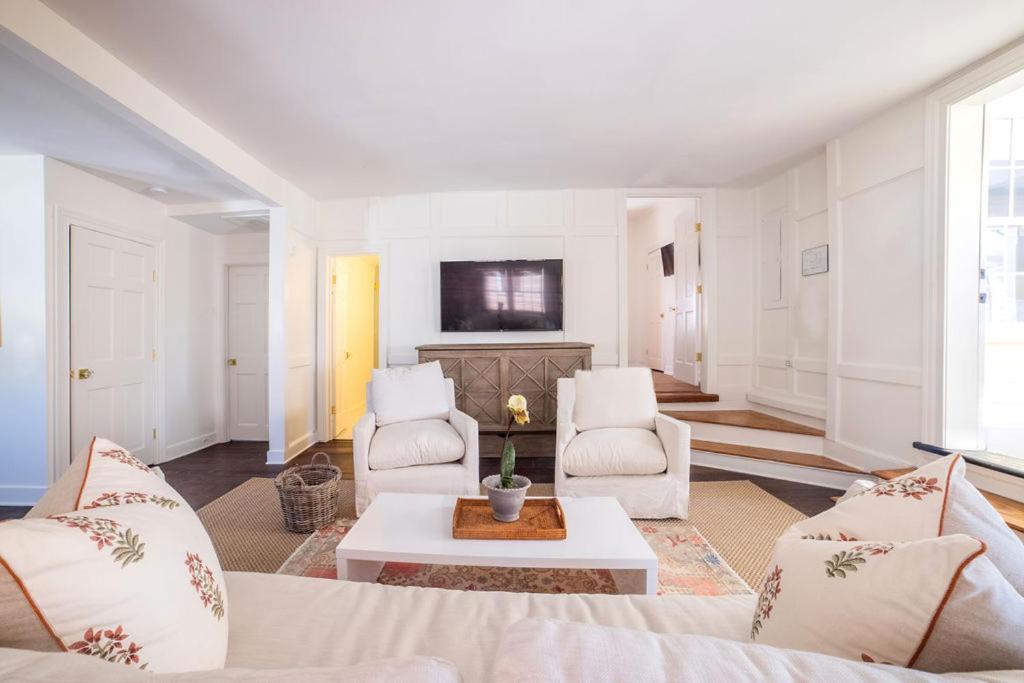 Guesthouse Charleston East 42 D ภายนอก รูปภาพ